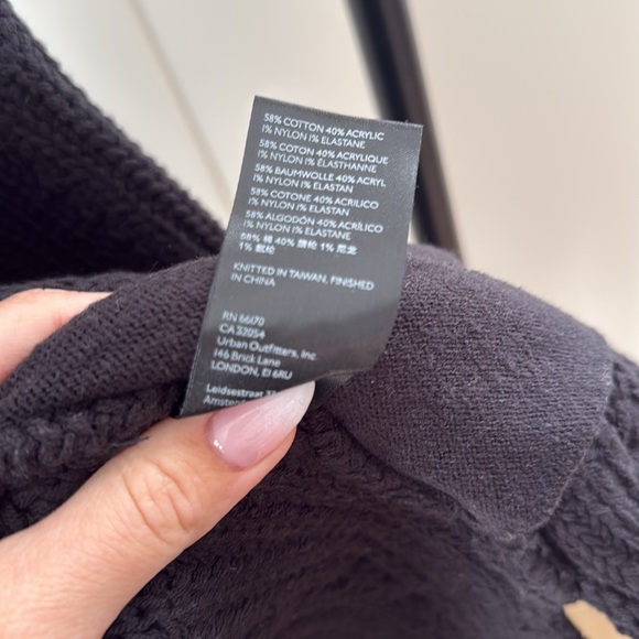 Free People Nightengale cardigan NWOT 
Size XS - Picture 11 of 11